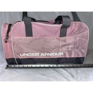 Under Armour Pink Athletic Bag Gym/Travel Bag Removable Strap